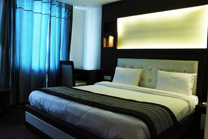 Hotel Opulence Pathānkot 외부 사진