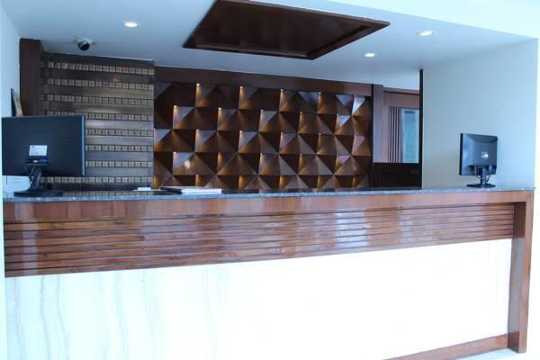 Hotel Opulence Pathānkot 외부 사진